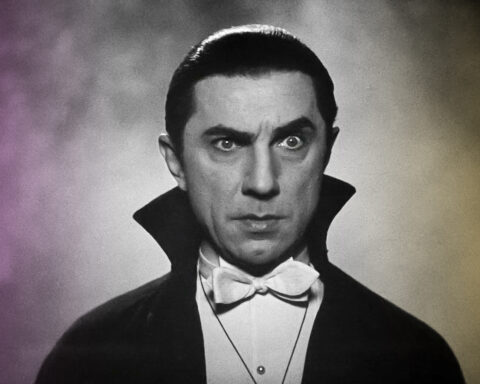 USA. Bela Lugosi in a scene from the Universal Pictures movie: Dracula (1931). Plot: The ancient vampire Count Dracula arrives in England and begins to prey upon the virtuous young Mina