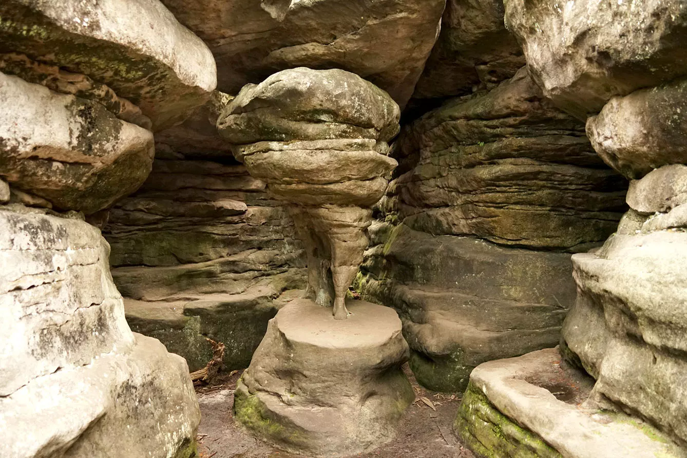 Rock labyrinth Bledne Skaly Errant rock
