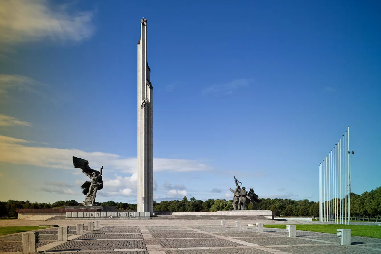 victory monument in Riga