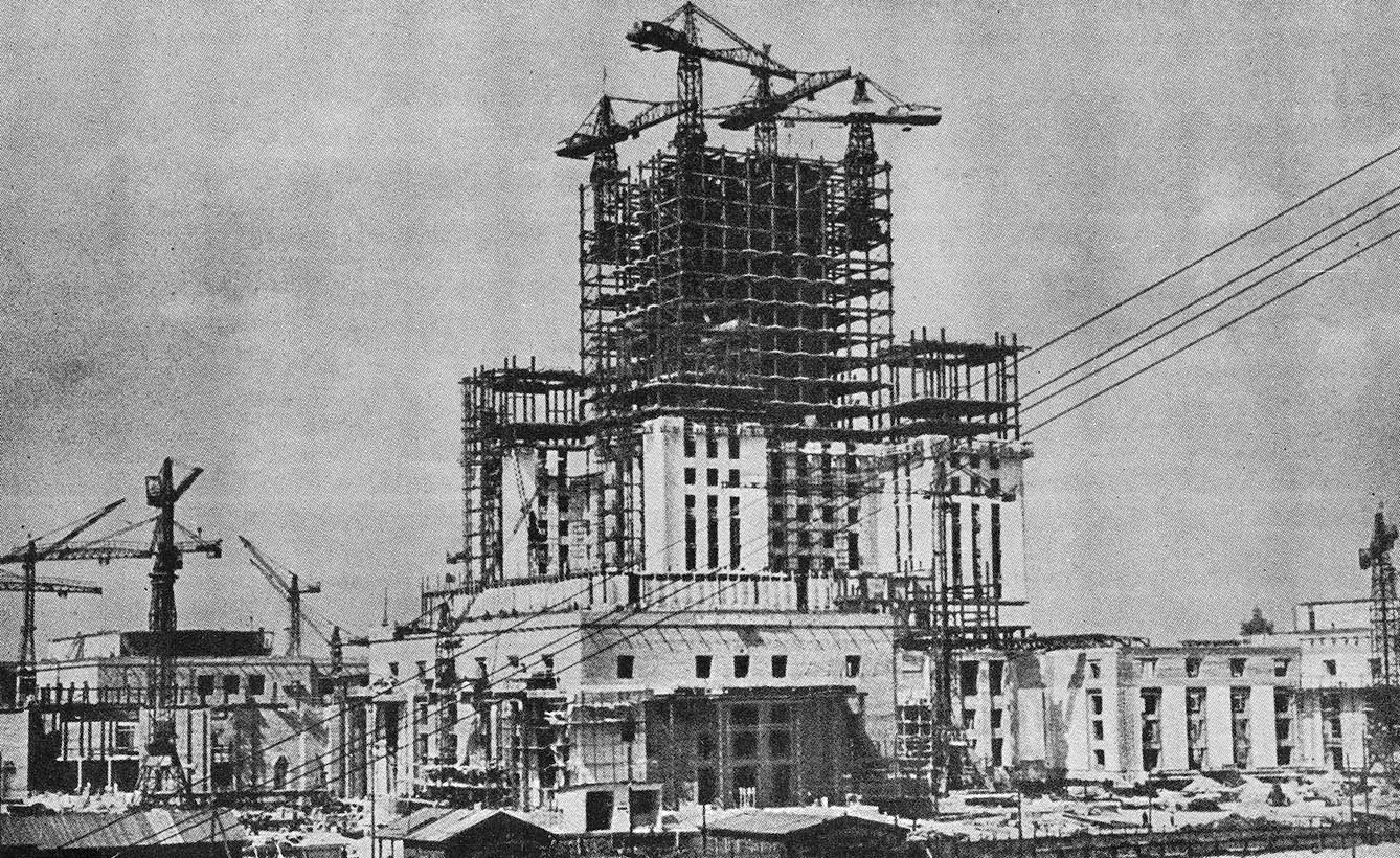 Construction of the Palace of Culture and Science in Warsaw in 1953