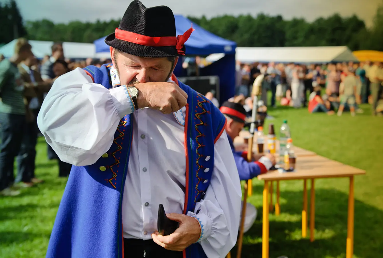 annual Poland Snuffing Championships