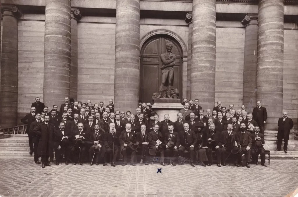 Photo from First International Congress of Comparative Pathology, Faculty of Medicine in Paris from 1912
