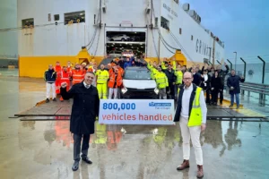 Record-breaking Car Terminal: 800,000 vehicles handled in v 2022