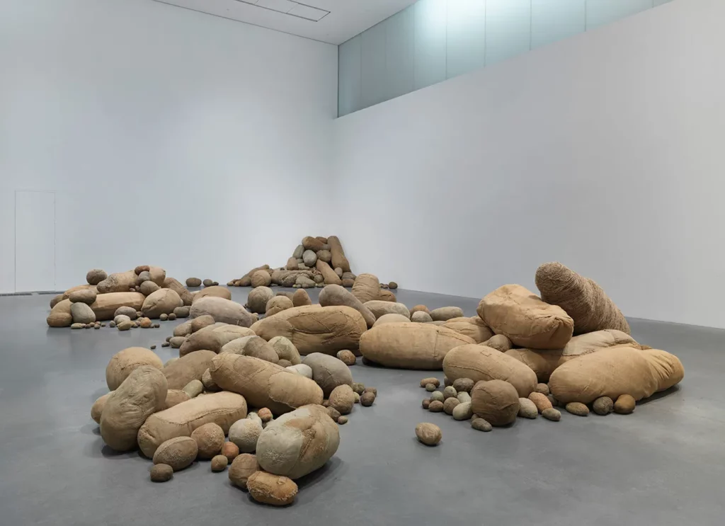 Magdalena Abakanowicz Exhibition: Every Tangle Of Thread And Rope