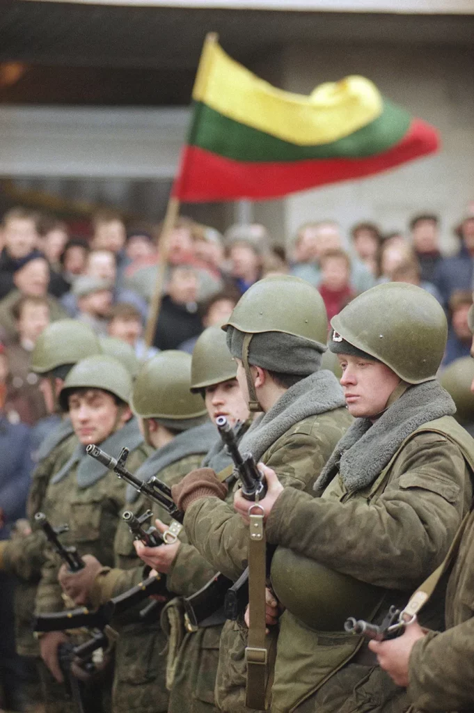 Red Army soldiers stand guard outside the main printing house building in Vilnius on Friday, Jan. 11, 1991 as army action against Lithuanian independence began. Red Army troops stormed the National Defense building and took over the T.V. tower and Press Centre.