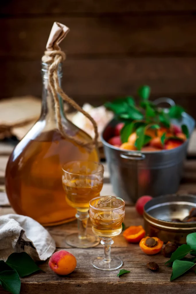 Apricot liqueur