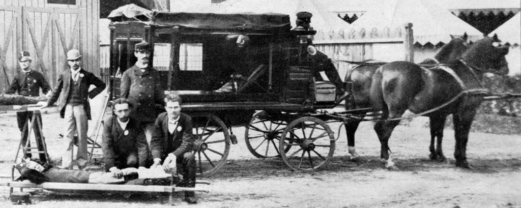 Prague - rescue service, Prague Voluntary Protection Corps - carriage, ambulance, ambulance This is what the carriage and staff of the "Prague Voluntary Guard Corps" looked like in 1890.