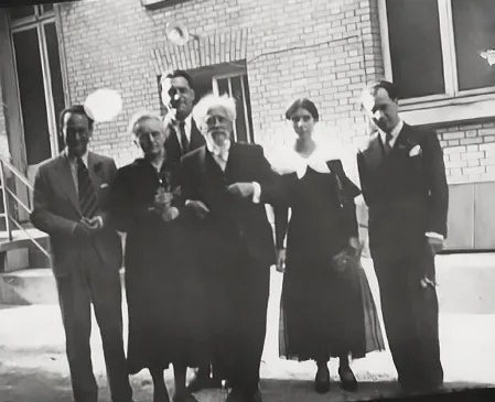 Parisian studies, PhD; G.Manu, M. Curie, J. Perrin, Y. Cauchois and H. Hulubei. Behind - C. Maguin. Photo: courtesy of Horia Hulubei National Institute for Physics and Nuclear Engineering, IFIN-HH, Romania