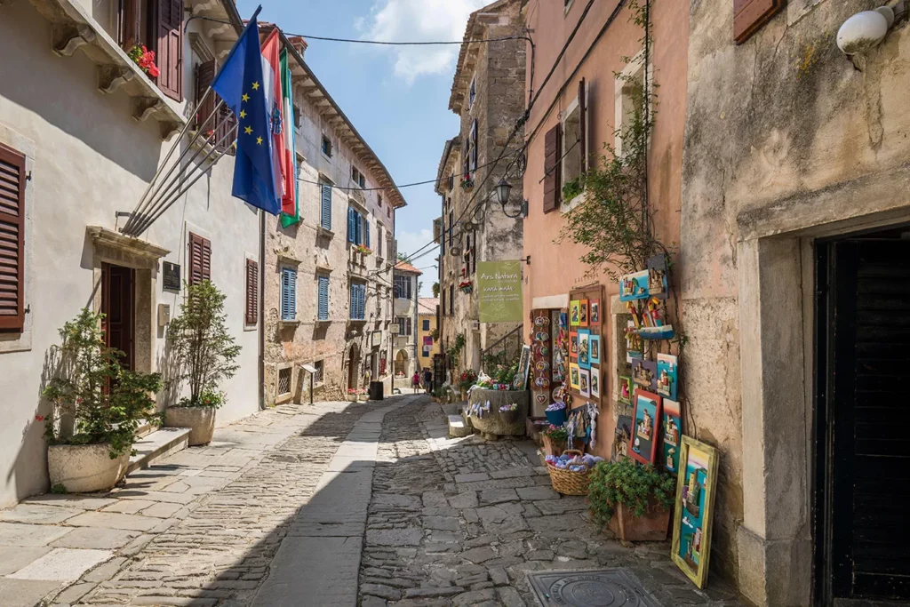 Old town, narrow street, mountain village of Groznjan, Istria, Croatia.