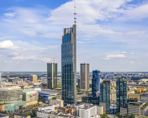 Varso Place consists of three skyscrapers located at ul. Chmielna in the center of Warsaw.