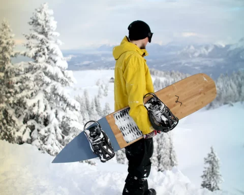 Moonchild Snowboards. Testing experimental snowboard.